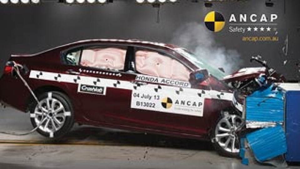 Honda Accord scores fourstar crash rating Drive