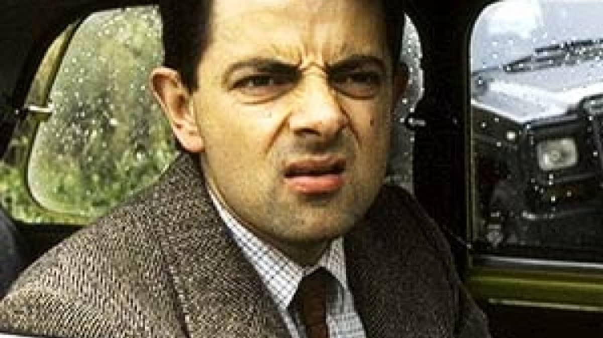 Mr Bean blitzes Top Gear track | Drive