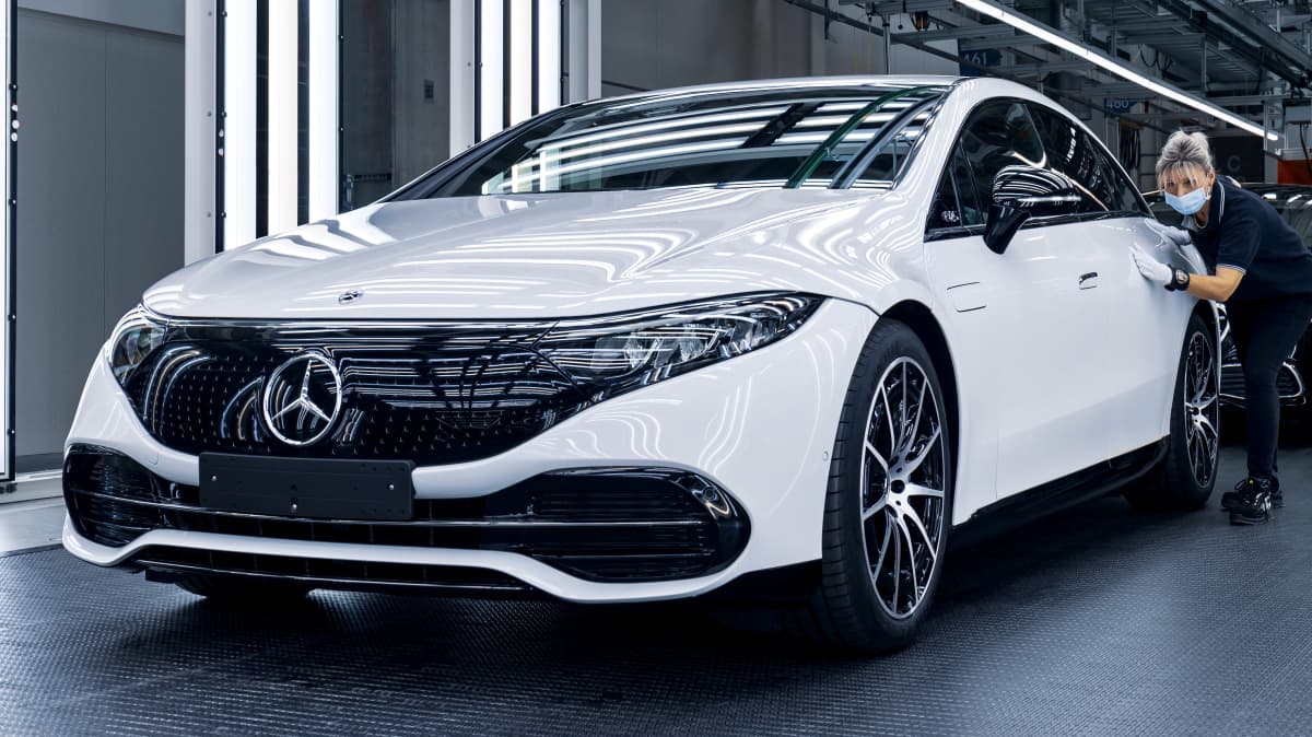 2022 Mercedes Benz Eqs Enters Production At Germanys Factory 56 Drive
