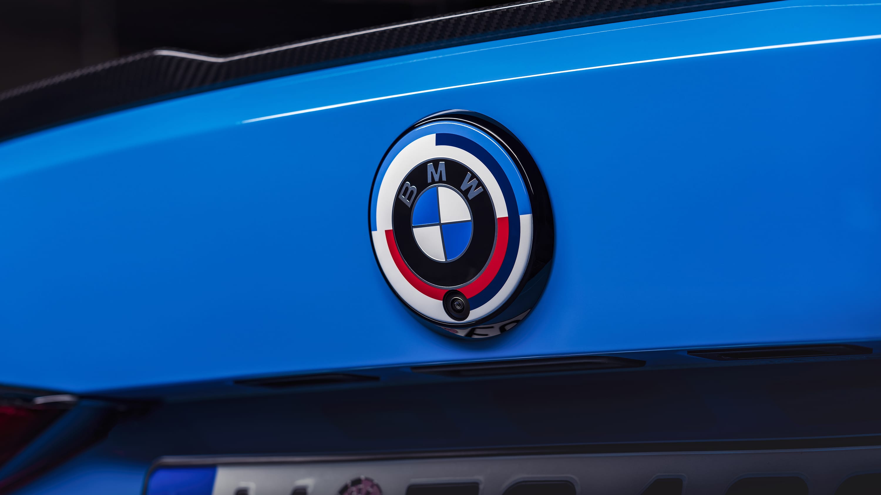 BMW M celebrate anniversary with badges, colours - Drive