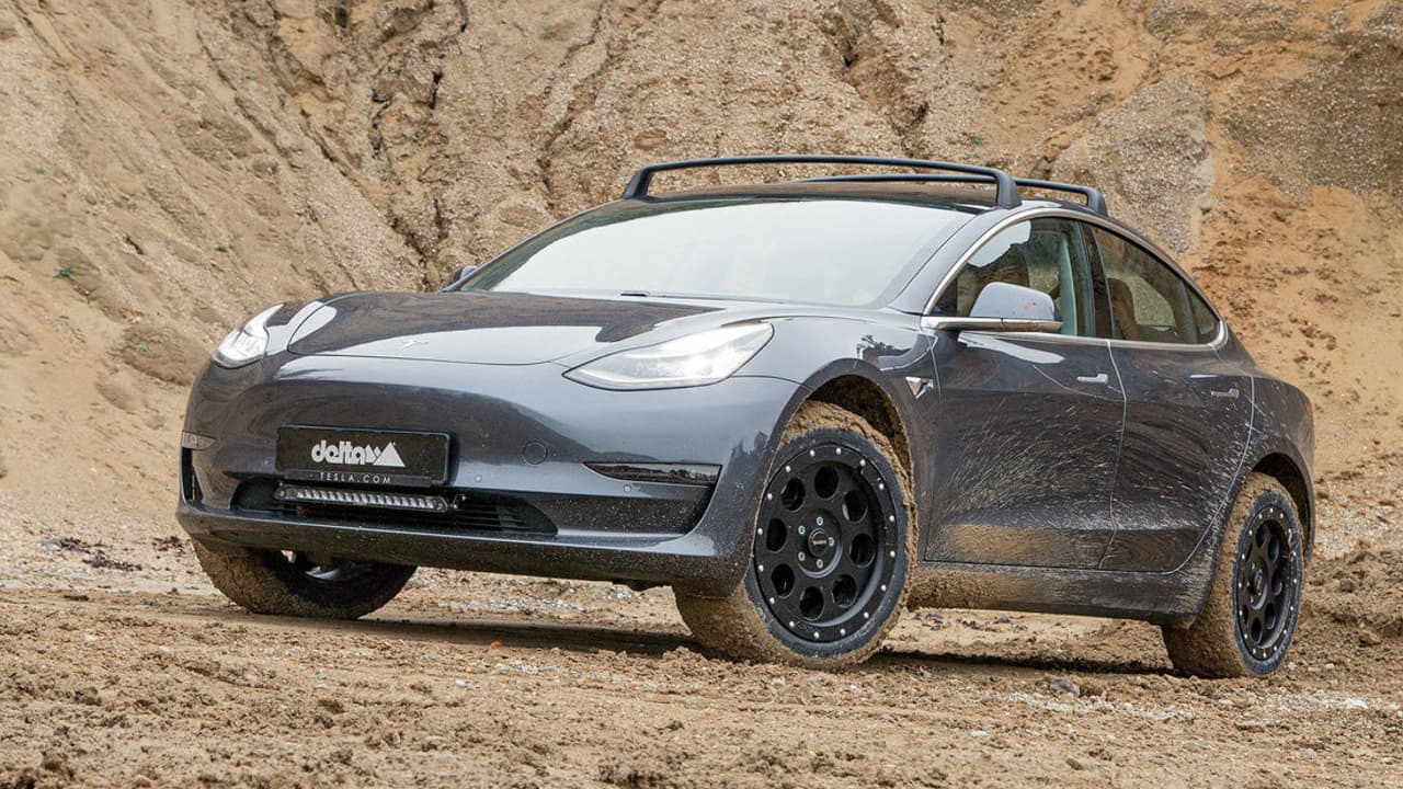 Het Weigeren Overleven Tesla Model 3 Electric Car Transformed Into Off-roader | Drive Car News