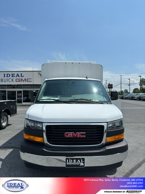 2024 GMC Savana 3500