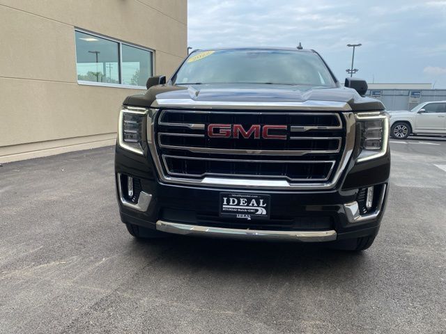 2022 GMC Yukon XL SLT