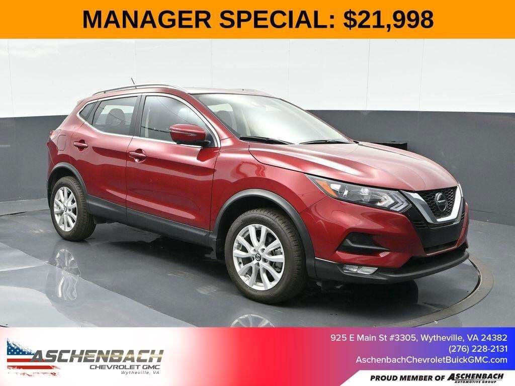 2022 Nissan Rogue Sport SV