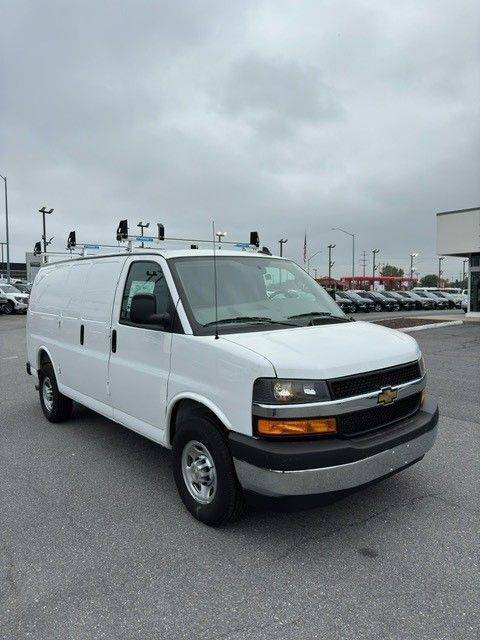 2024 Chevrolet Express 2500