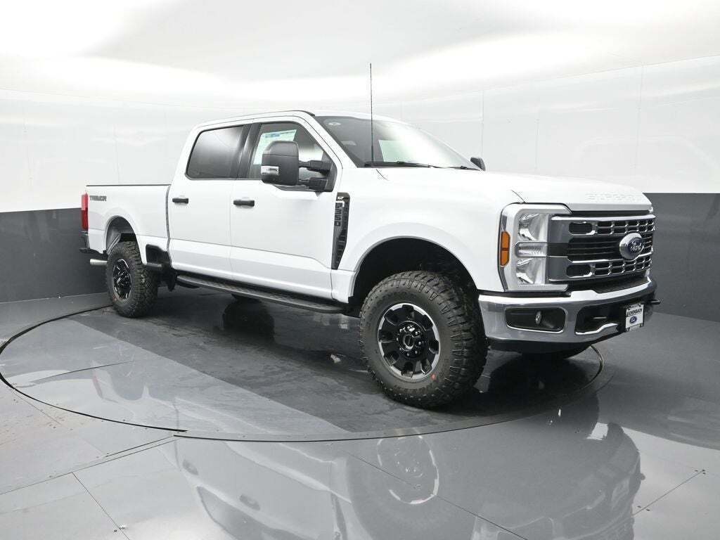 2025 Ford F-350 Super Duty XLT