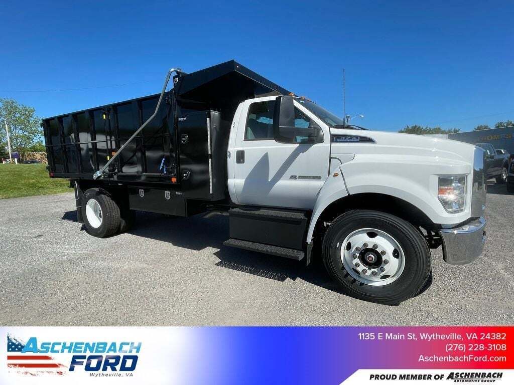 2024 Ford F-650 Super Duty 
