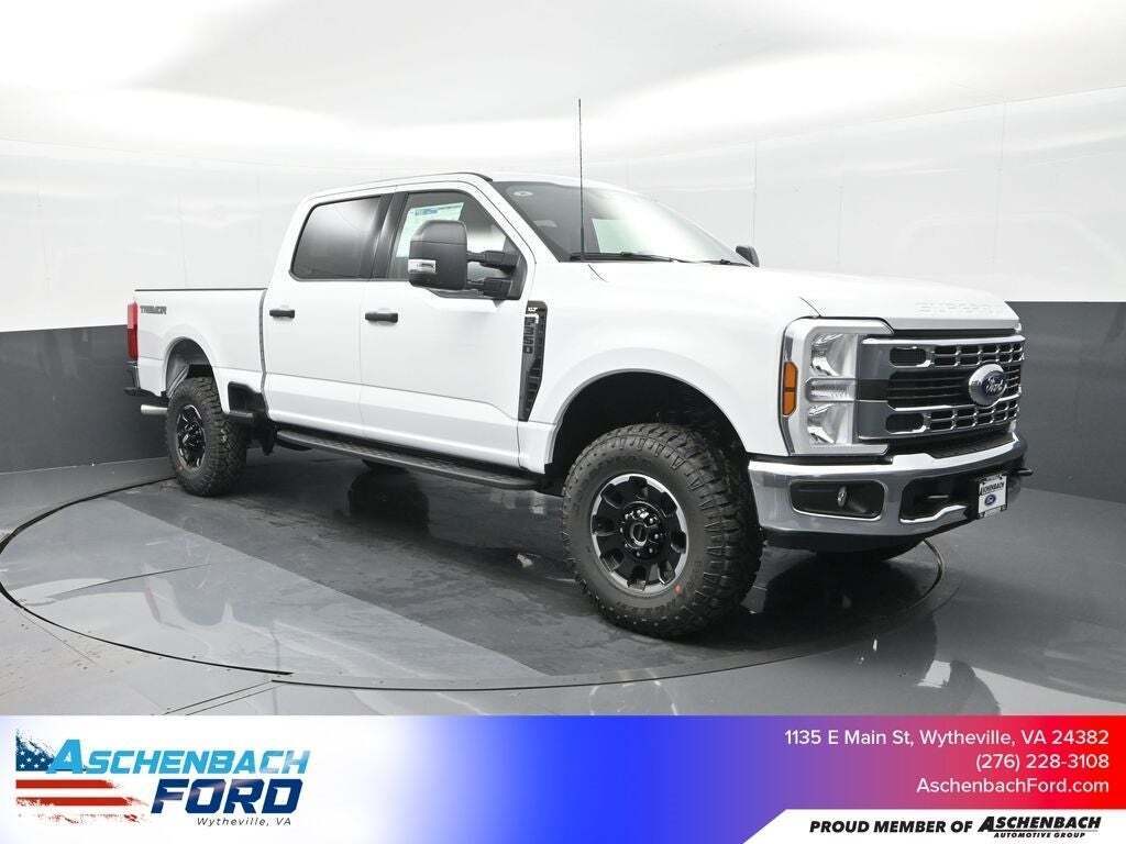 2025 Ford F-350 Super Duty XLT