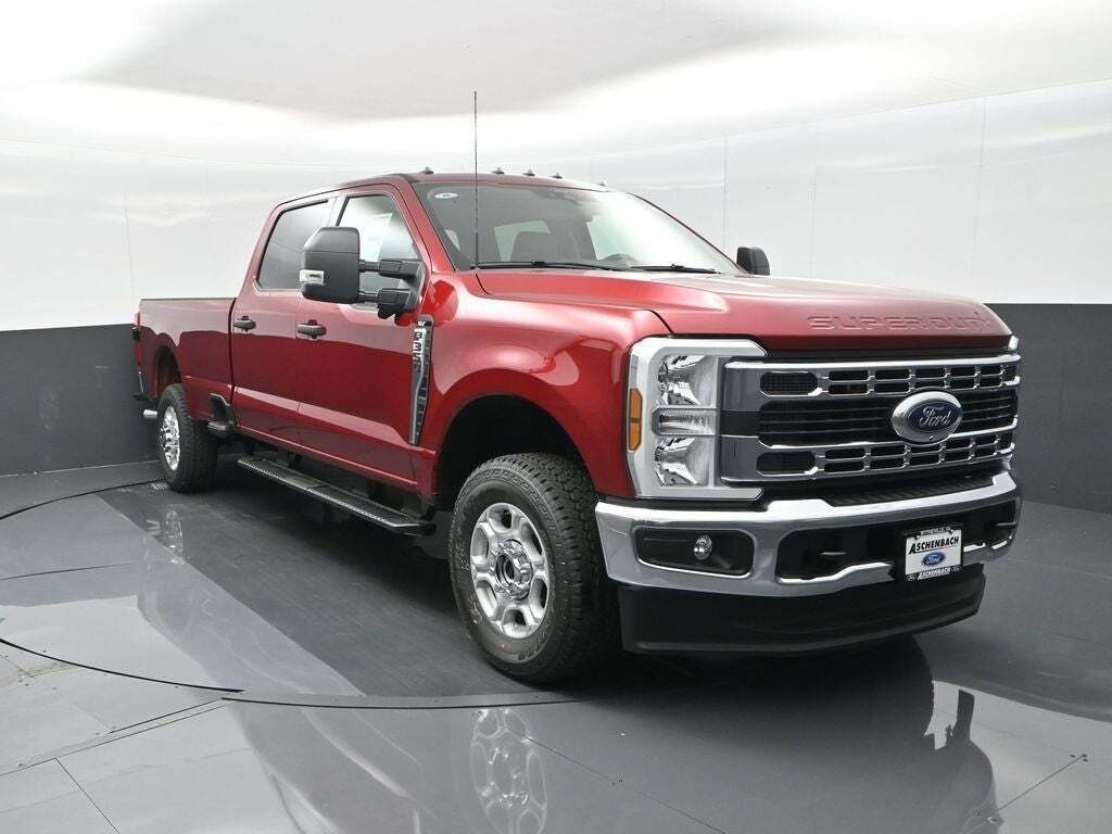 2025 Ford F-350 Super Duty XLT