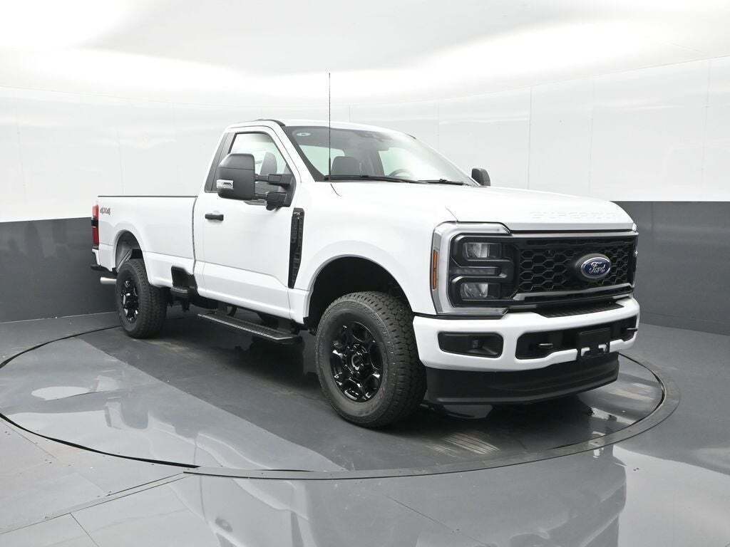 2025 Ford F-350 Super Duty XL