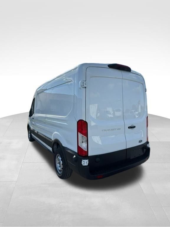 2024 Ford Transit 250