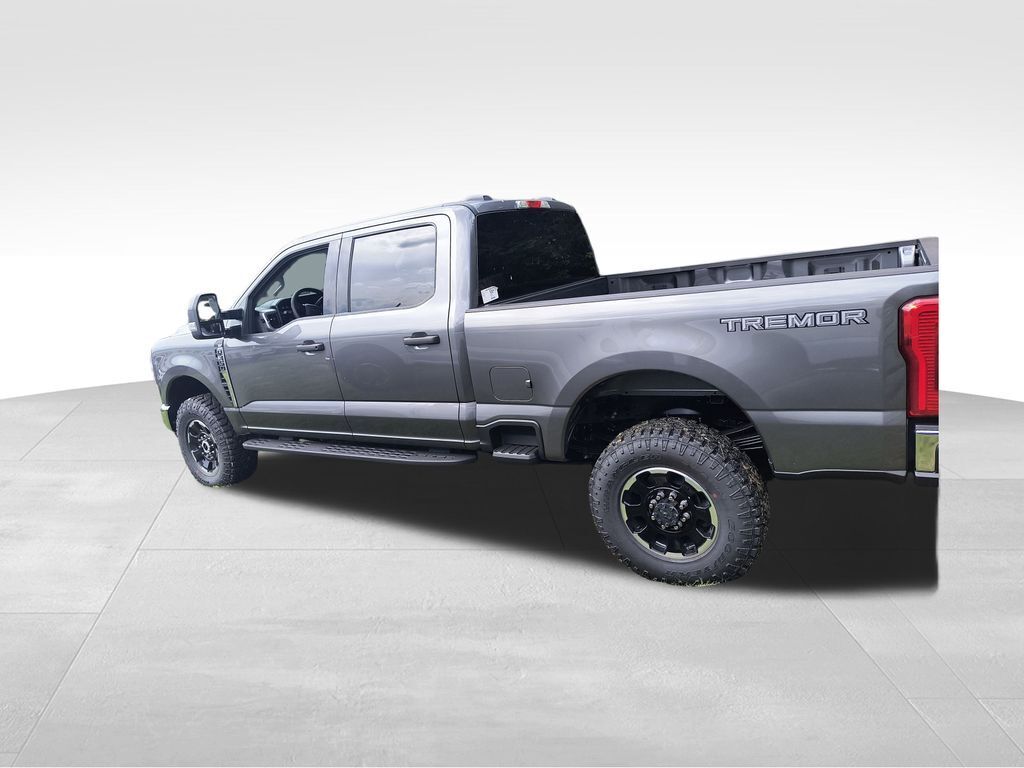 2025 Ford F-350 Super Duty XLT