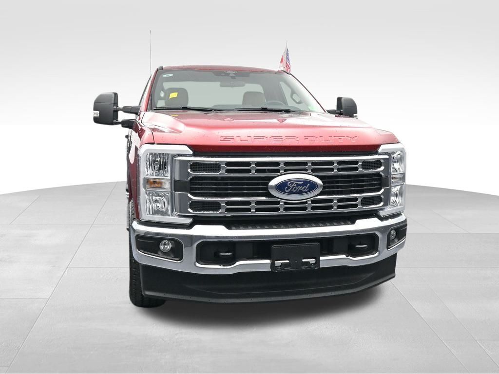 2025 Ford F-350 Super Duty XLT