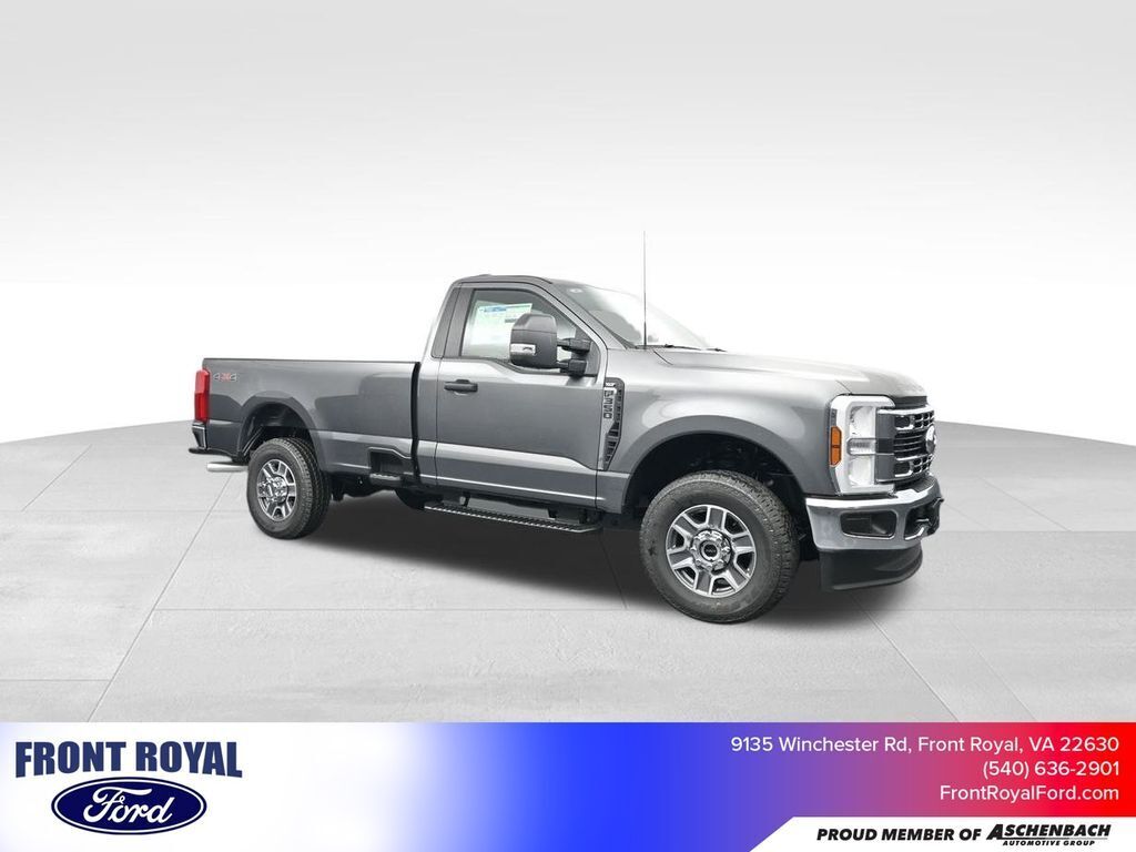 2025 Ford F-350 Super Duty XLT
