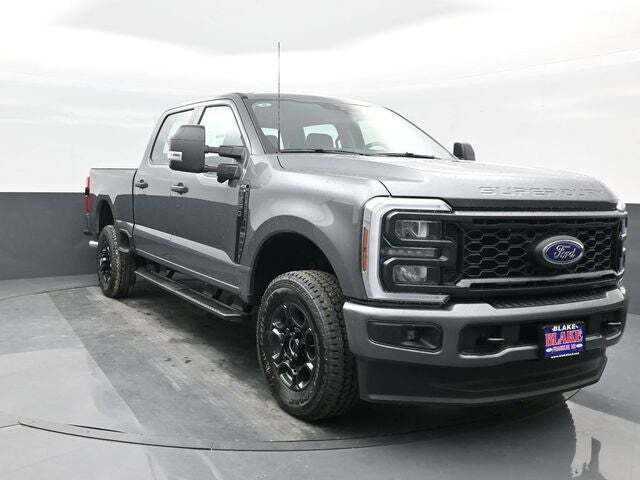 2025 Ford F-350 Super Duty XL