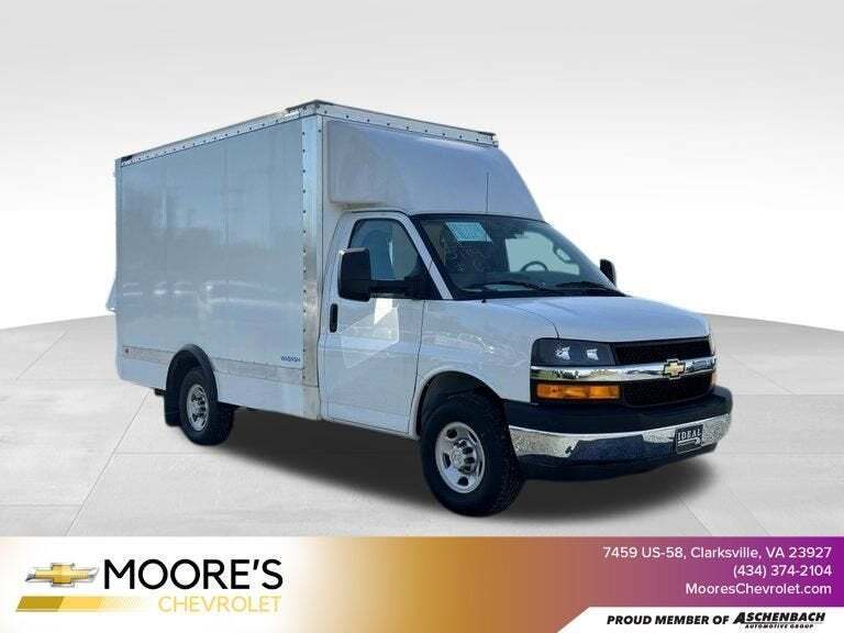 2023 Chevrolet Express 3500
