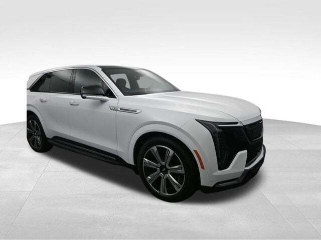 2025 Cadillac Escalade IQ Luxury 2