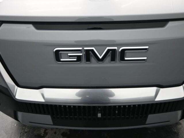 2025 GMC Sierra EV Denali