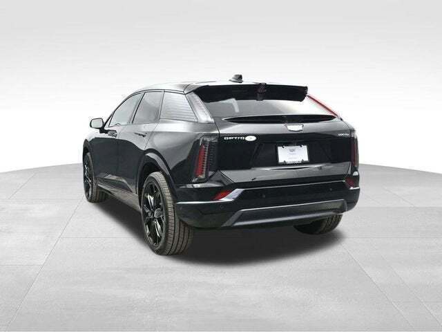 2025 Cadillac OPTIQ Sport 2