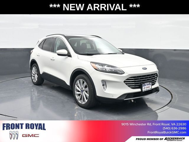 2022 Ford Escape Titanium