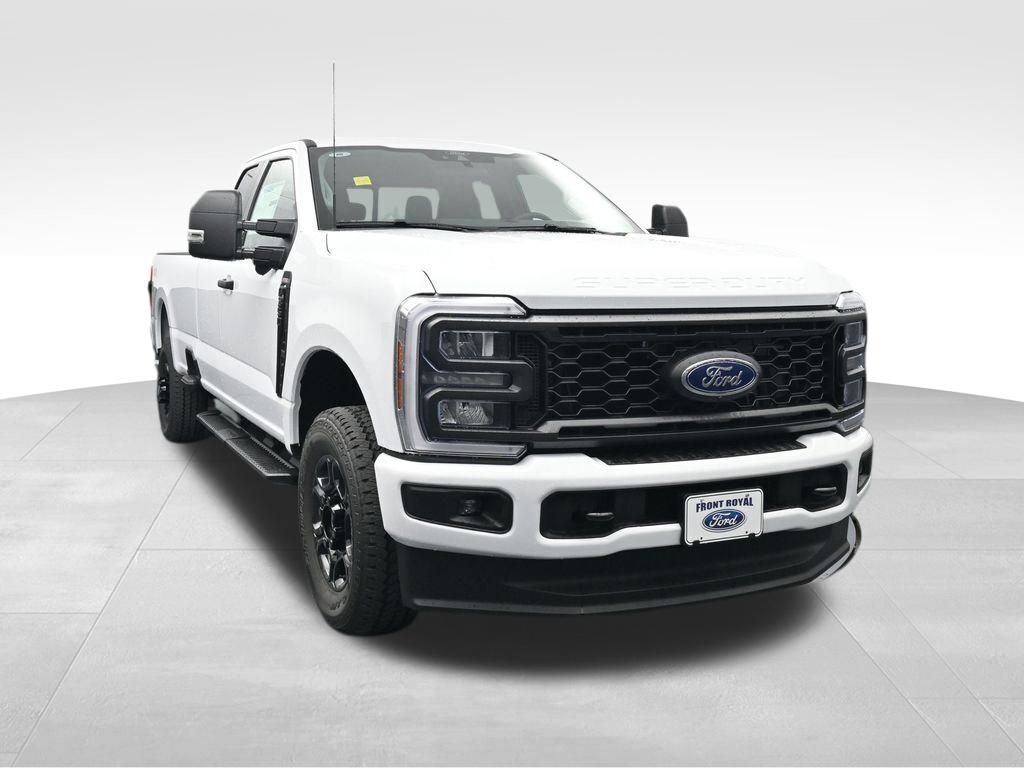 2026 Ford Super Duty F-350 SRW XL