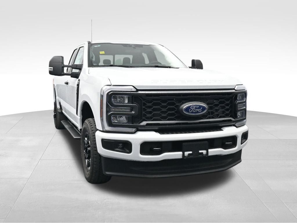 2026 Ford F-350 Super Duty XL