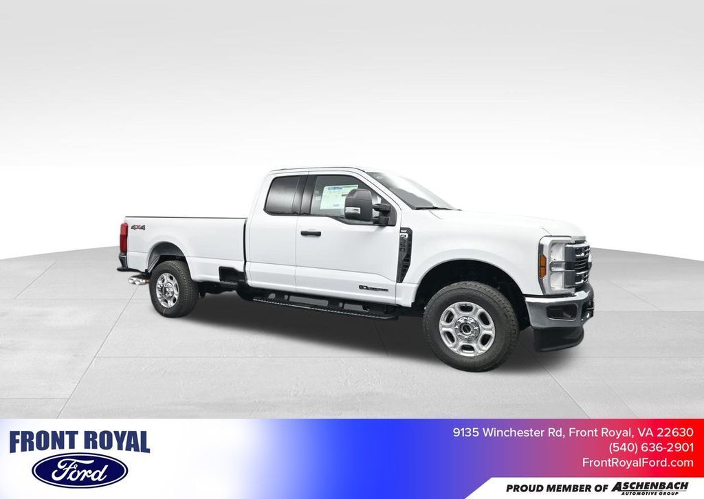 2026 Ford Super Duty F-350 SRW XLT