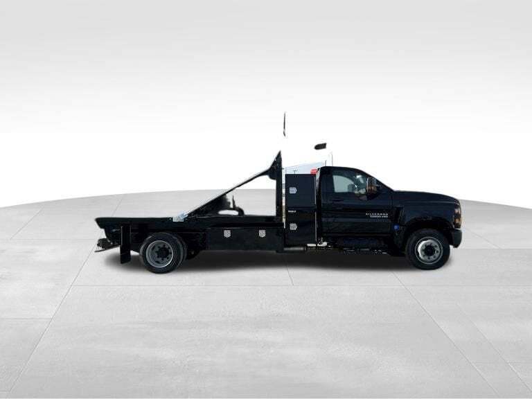 2023 Chevrolet Silverado 4500HD 