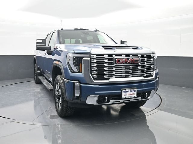2025 GMC Sierra 2500HD 4WD Crew Cab Standard Bed Denali