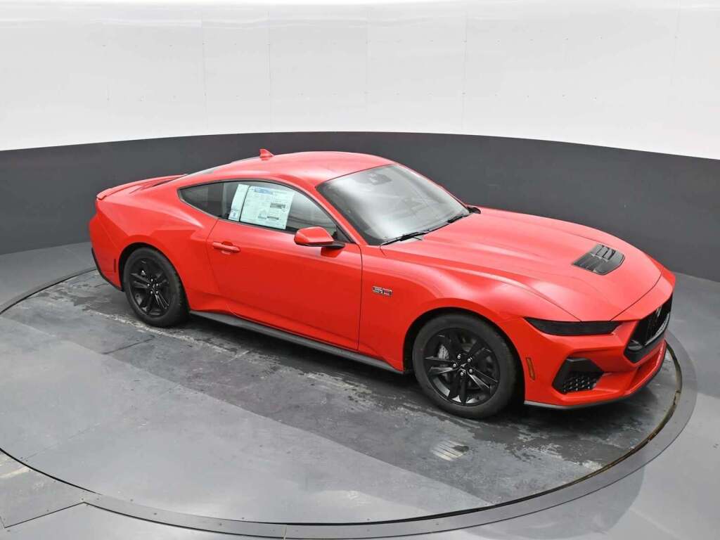 2025 Ford Mustang GT Fastback