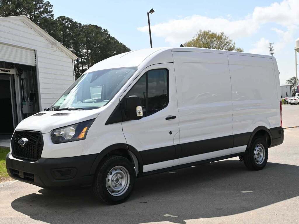 2025 Ford Transit-250 Cargo Van 