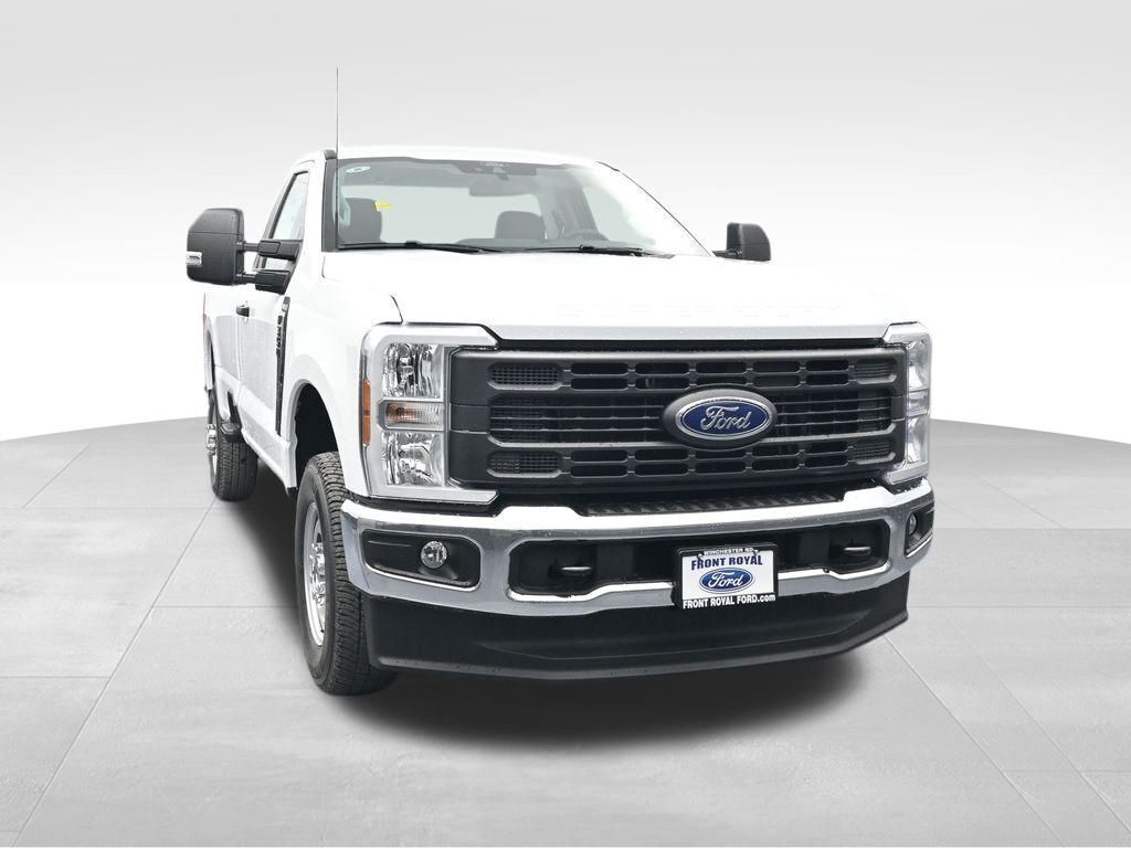 2026 Ford Super Duty F-350 SRW XL