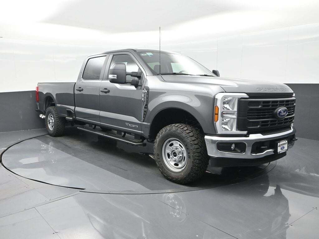 2026 Ford F-350 Super Duty XL