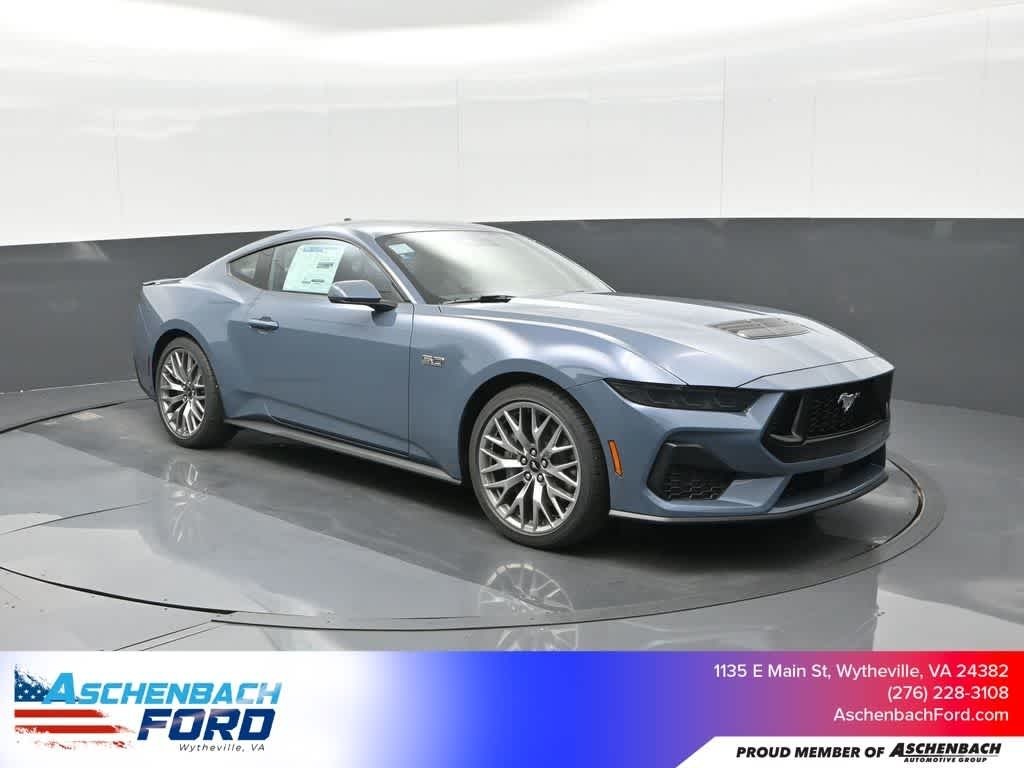 2025 Ford Mustang GT Premium Fastback