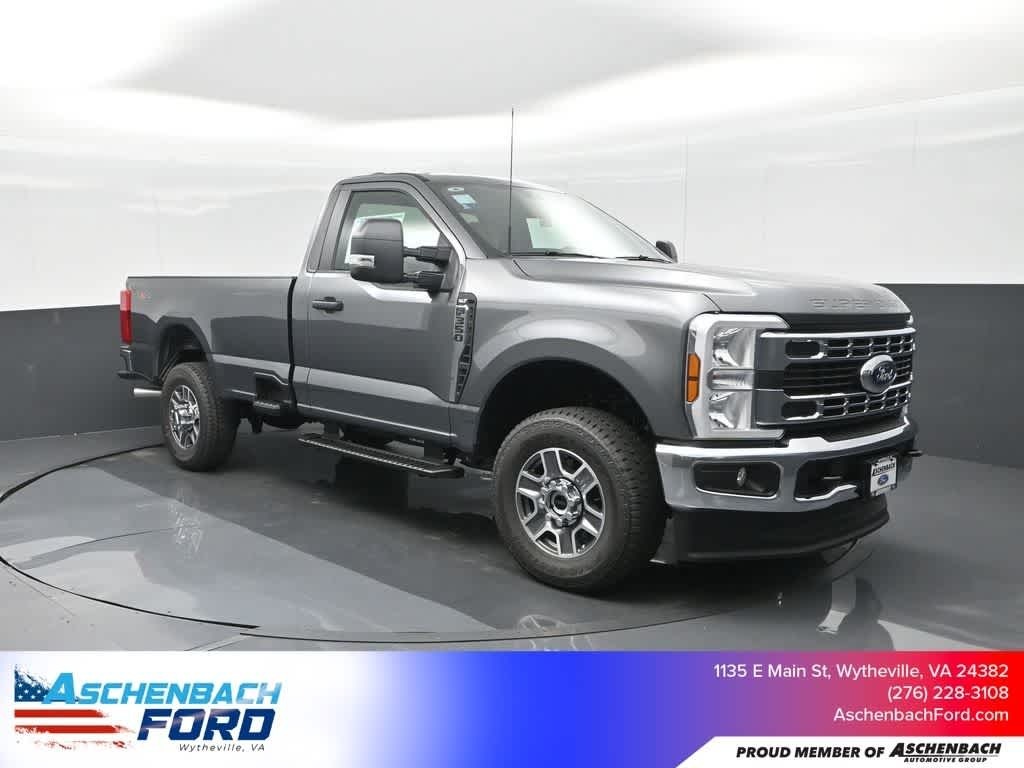2025 Ford F-350 XLT