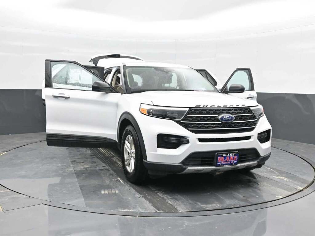2022 Ford Explorer 