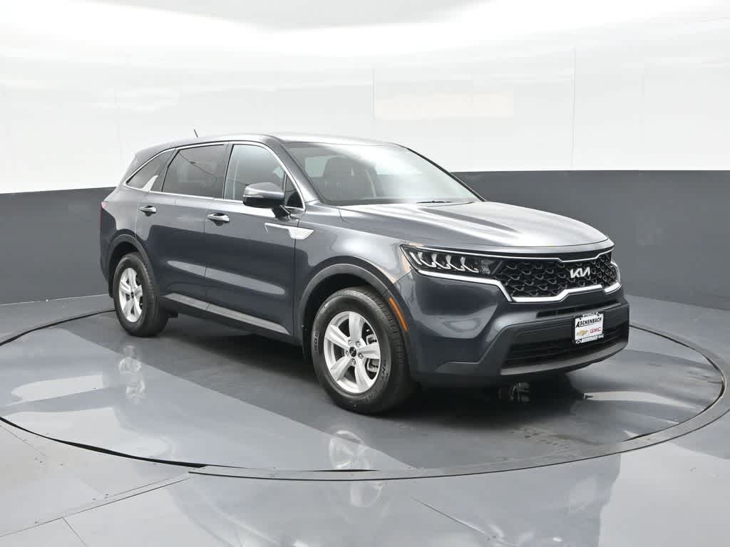 2023 Kia Sorento LX