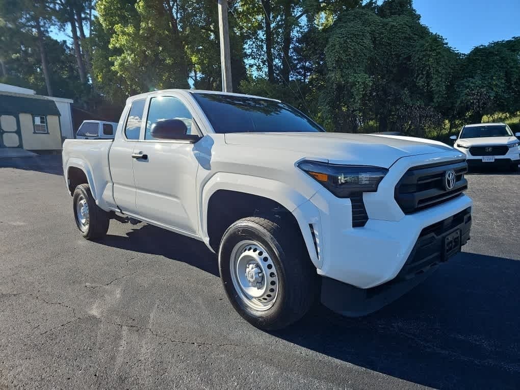 2024 Toyota Tacoma SR 2WD