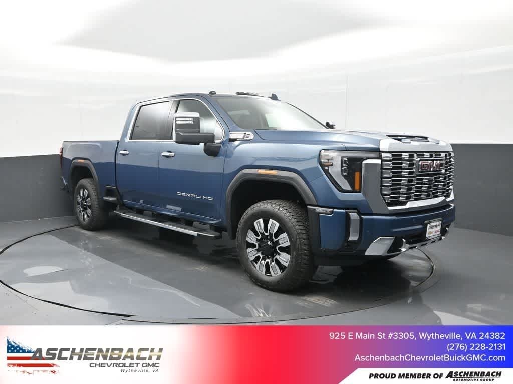 2025 GMC Sierra 2500HD 4WD Crew Cab Standard Bed Denali