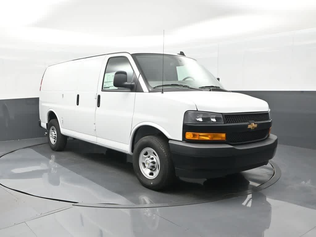 2024 Chevrolet Express Cargo RWD 2500 Regular Wheelbase WT