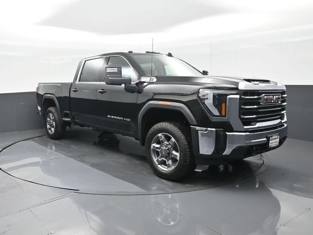 2025 GMC Sierra 2500HD 4WD Crew Cab Standard Bed SLE