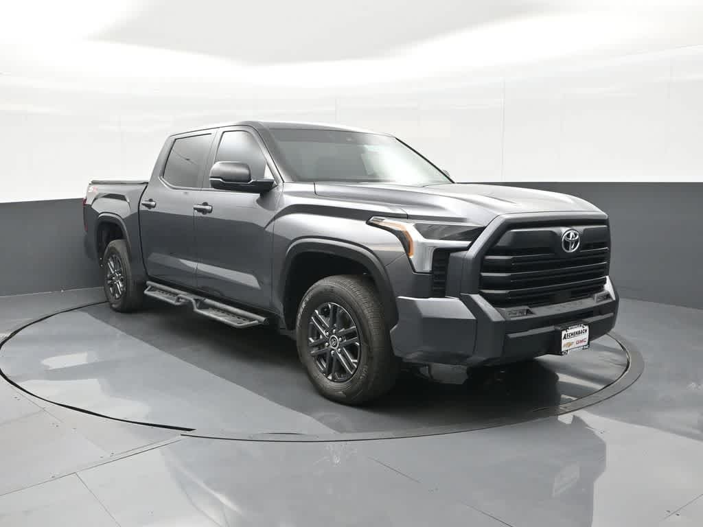 2024 Toyota Tundra SR5 4WD