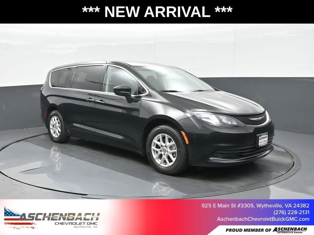 2017 Chrysler Pacifica Touring