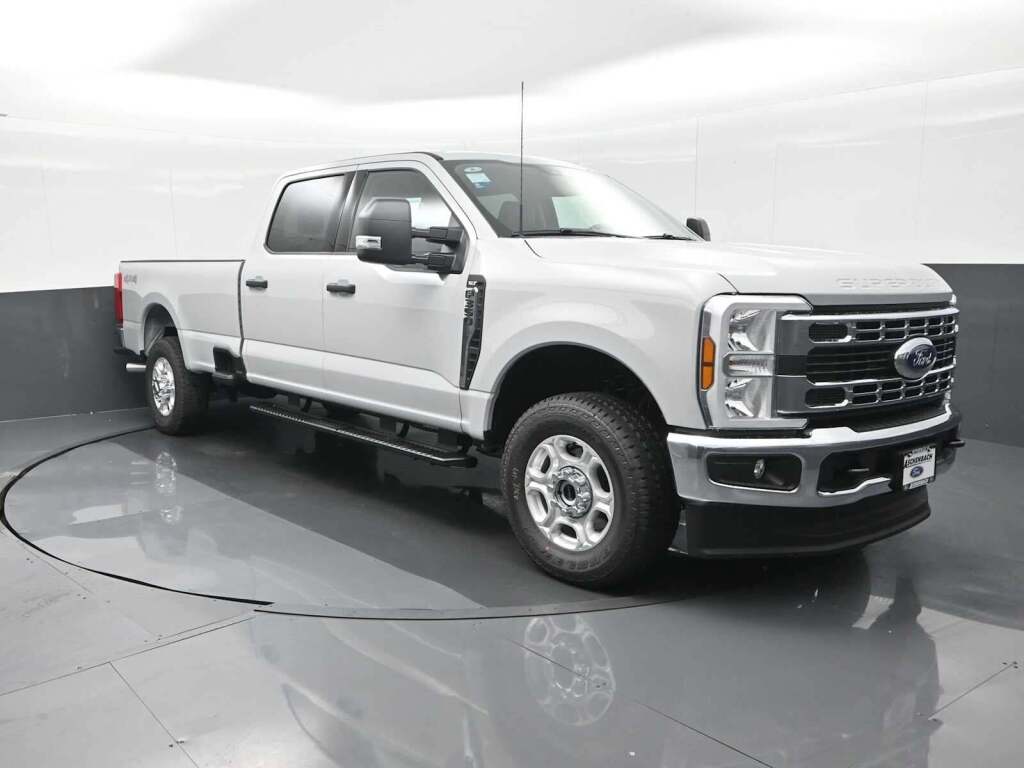 2026 Ford F-350 XLT