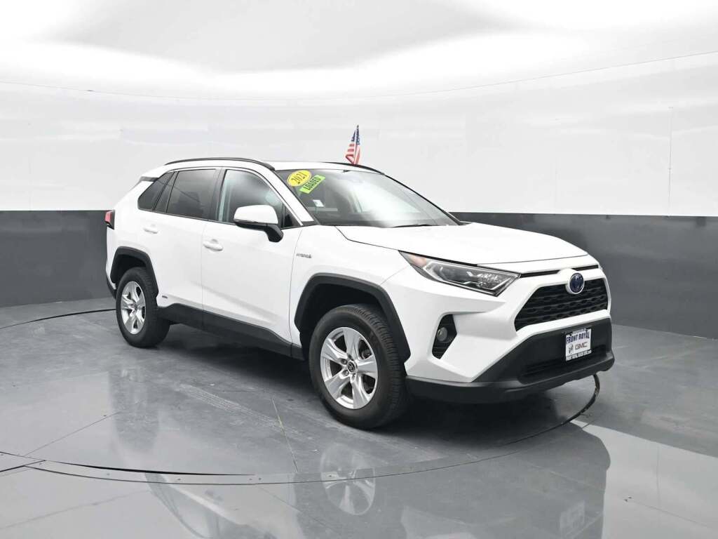 2021 Toyota RAV4 Hybrid XLE