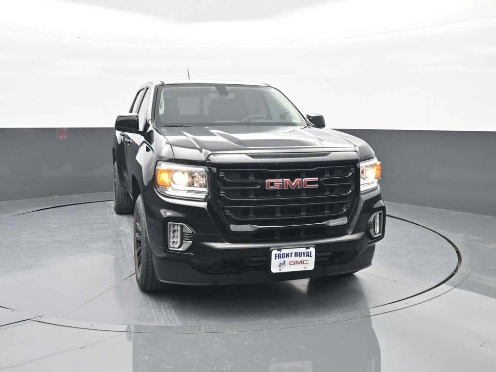2022 GMC Canyon 2WD Crew Cab Short Box Elevation