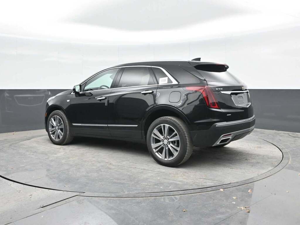 2025 Cadillac XT5 AWD Premium Luxury