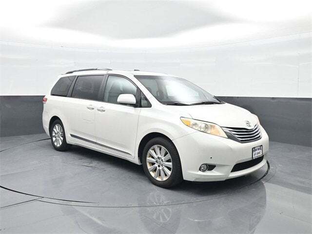 2011 Toyota Sienna XLE