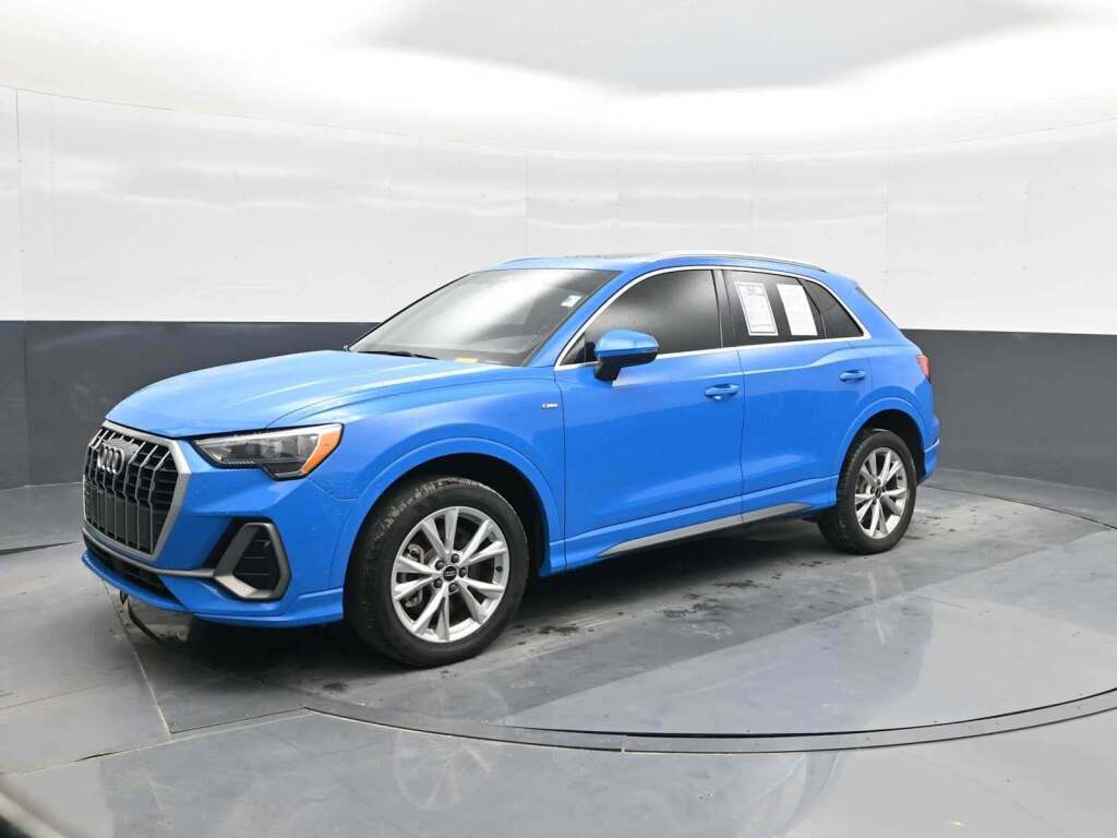 2022 Audi Q3 Premium 45 TFSI S line quattro Tiptronic