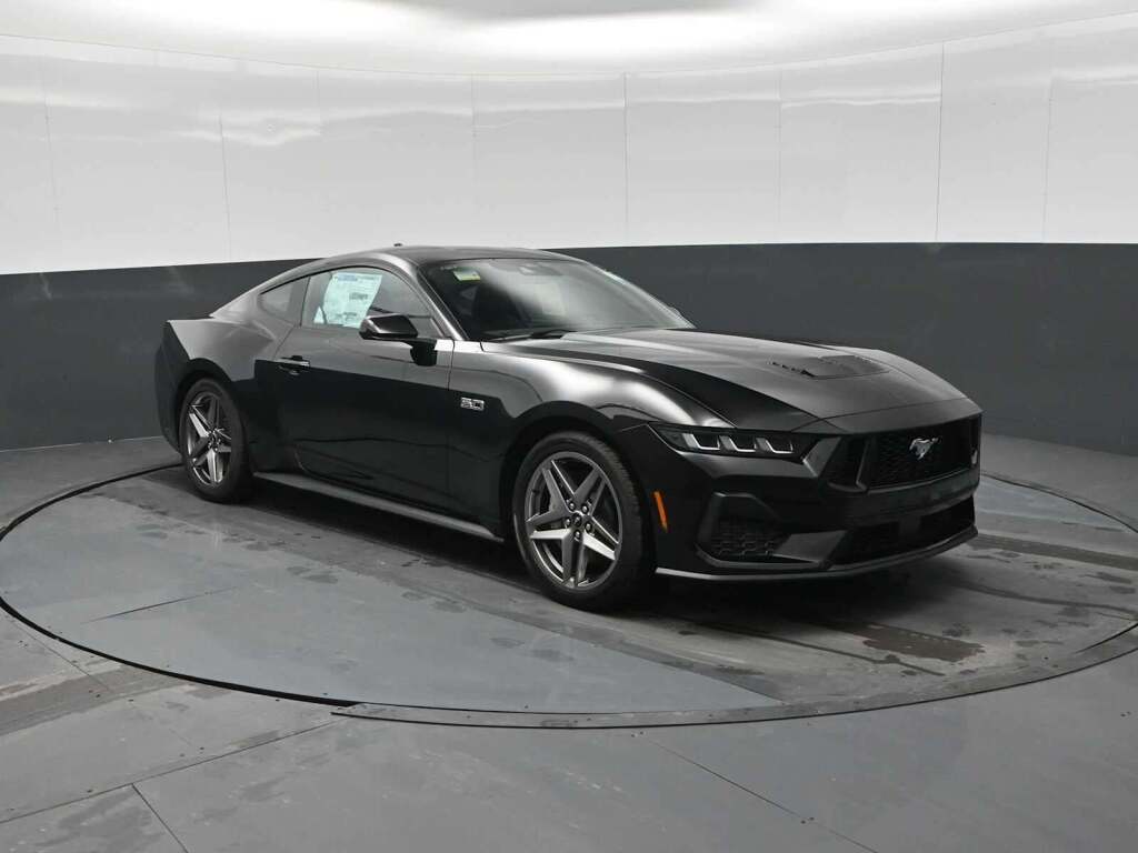 2025 Ford Mustang GT Fastback